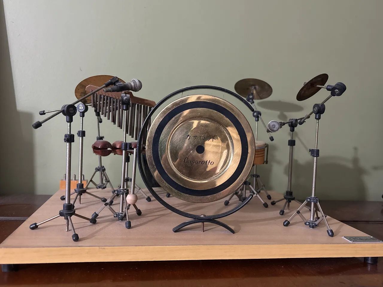 miniatura de conjunto musical decorativo 
