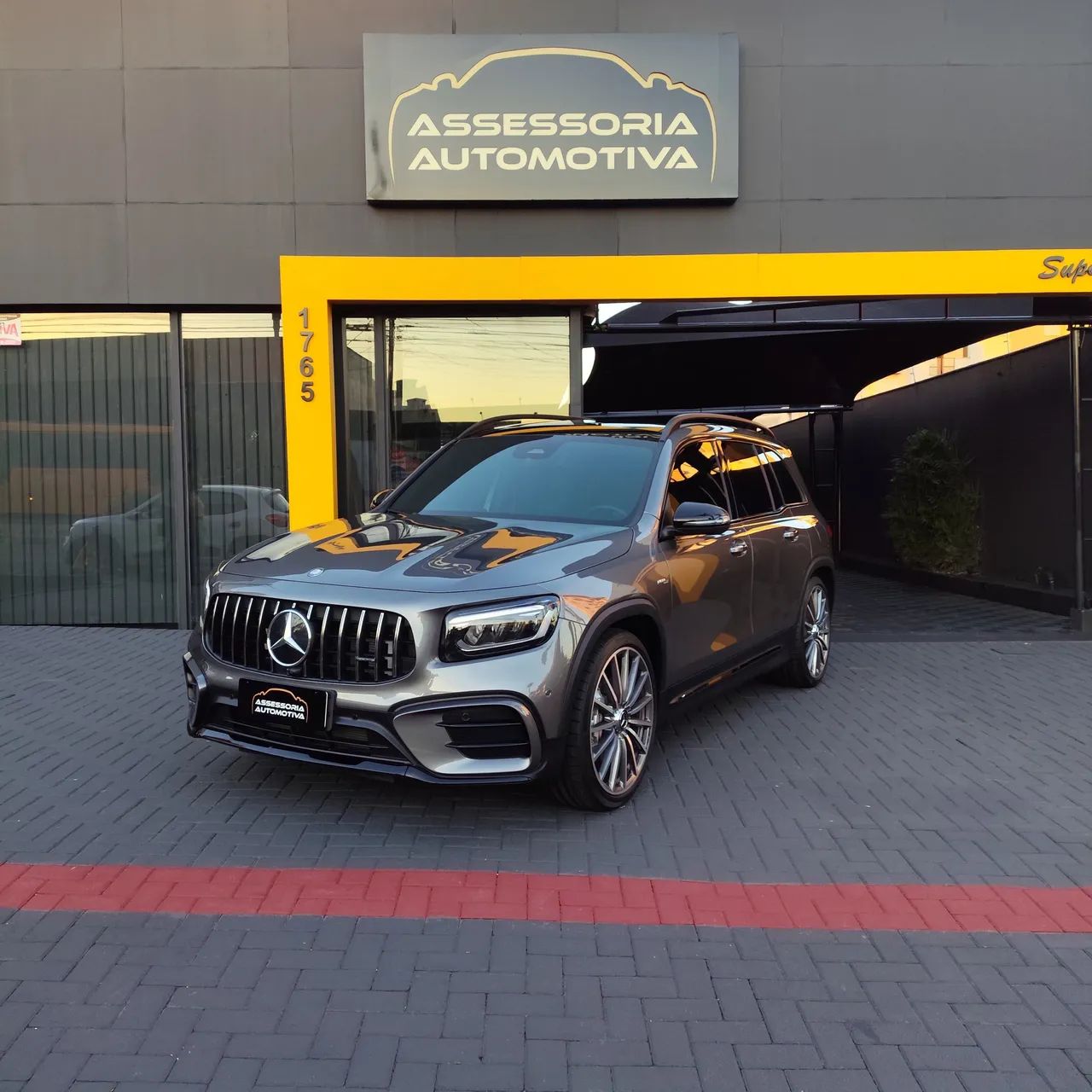 Mercedes-Benz Glb GLB 35 AMG 4MATIC 2.0 Turbo Aut. (Híb.) 2025
