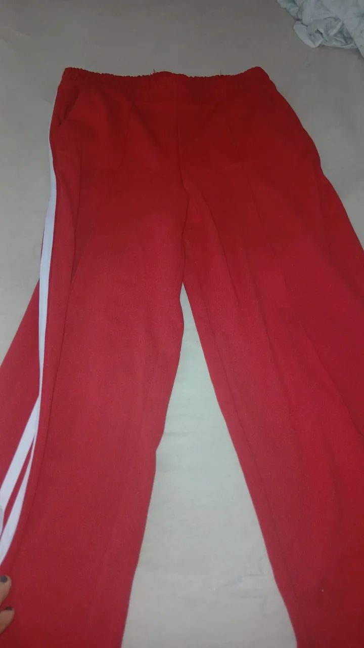 Calça  gugurinho malha vermelha N38