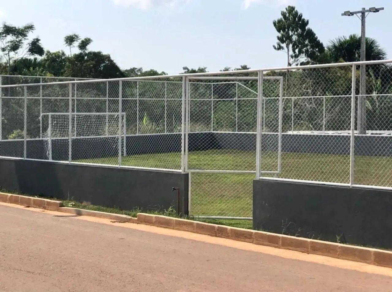 Transferência de lotes na chácara da fazenda 2 lotes bem localizado - Foto 4