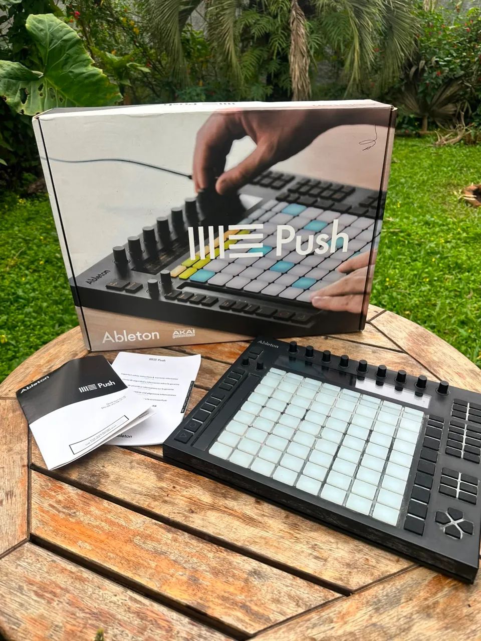Ableton push 2 seminova na caixa com manuais 