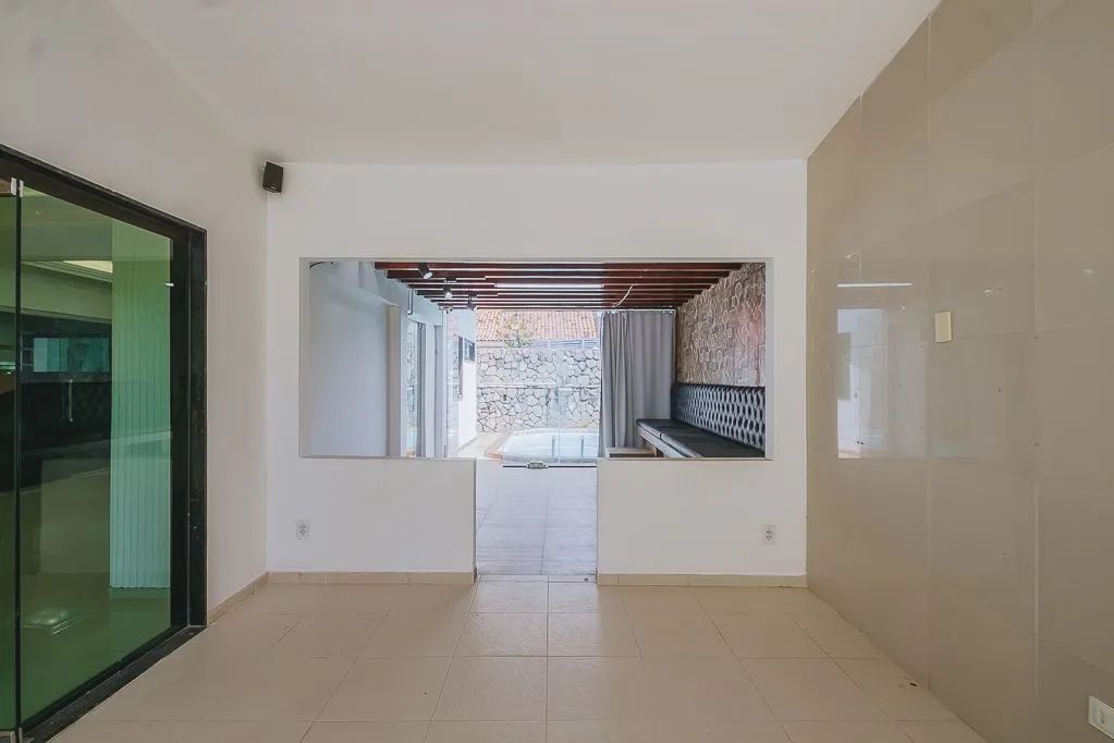 Casa comercial para alugar em Candeias  400m², 4 quartos, piscina e excelente espaço para  - Foto 4
