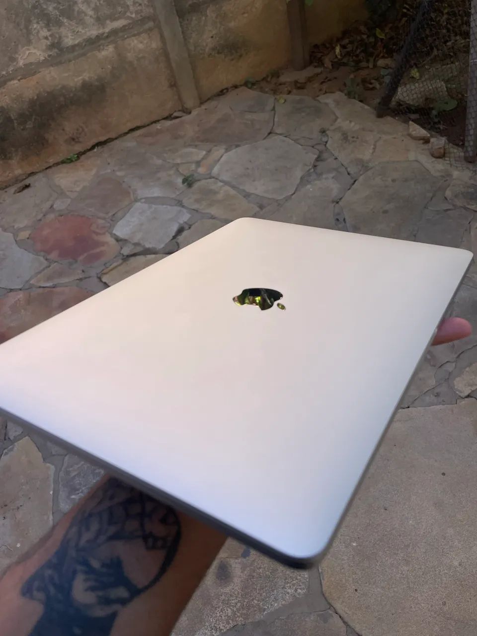 Oportunidade! MacBook Pro 2017 com Bateria Nova | 8GB + 256GB | - Foto 3