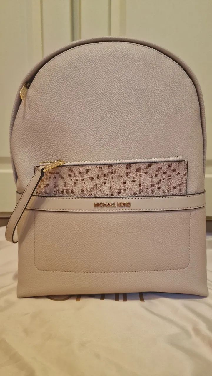 Mochila Michael Kors grande perfeita - Foto 2