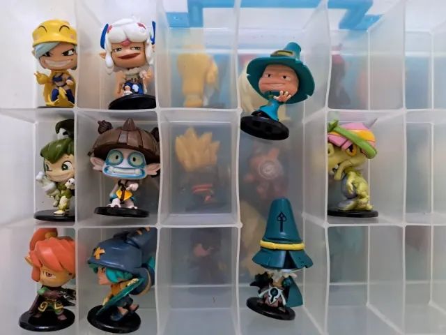 Krosmaster Arena + Frigost + Extras Board Games - Foto 4