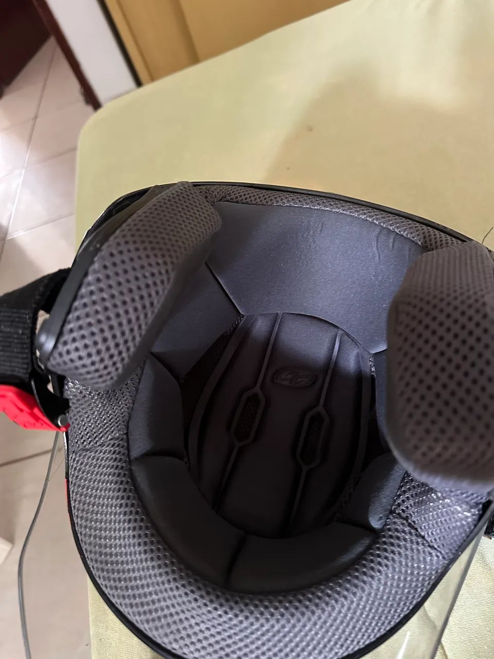 Capacete Tork feminino aberto  - Foto 4