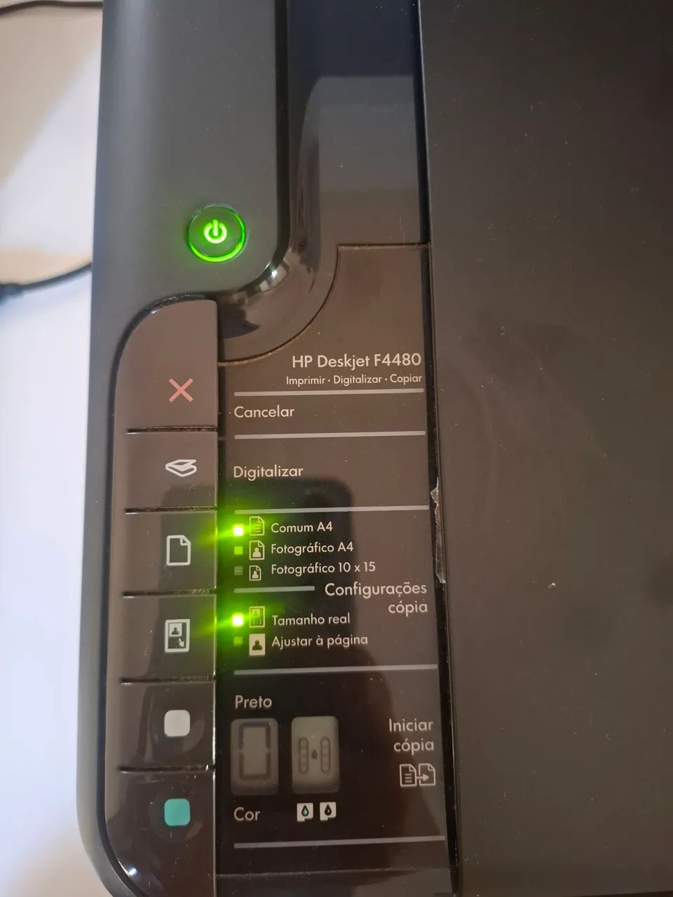Impressora e notebook