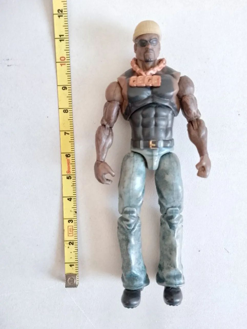 Marvel Universe Luke Cage Tamanho 10 cm HASBRO - Foto 2