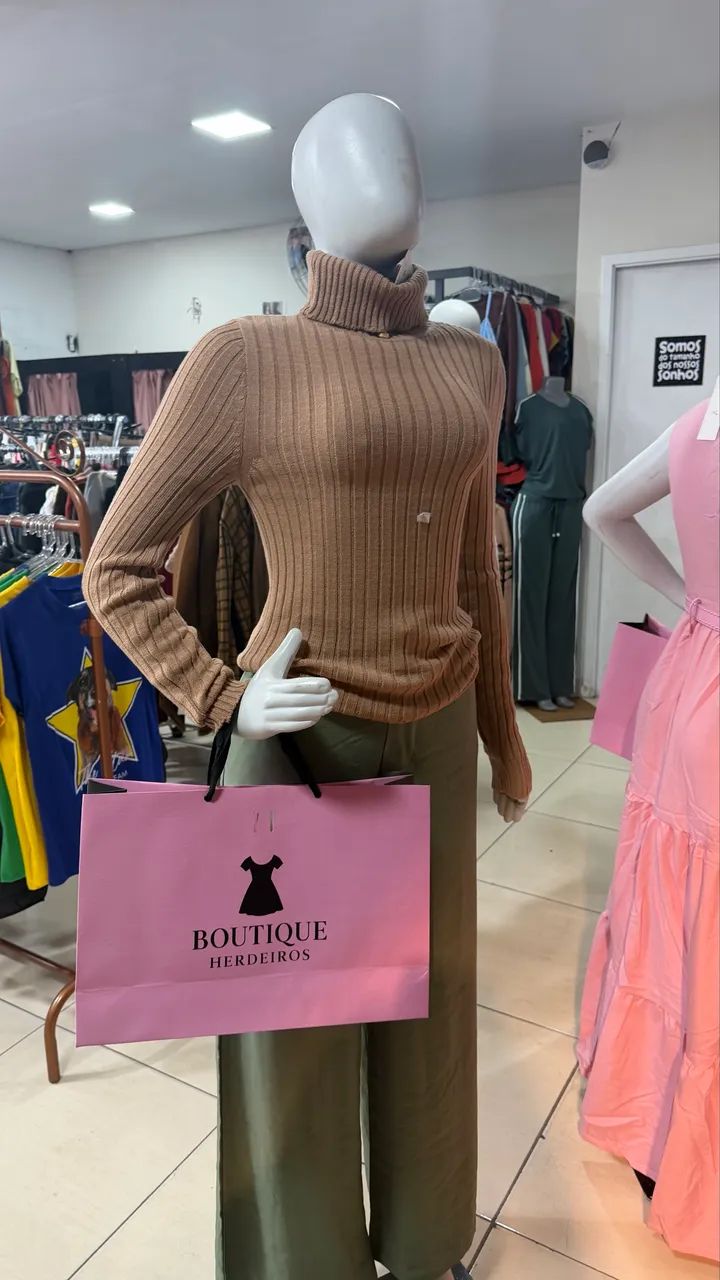 Vendo 12 Maniquim de roupas 