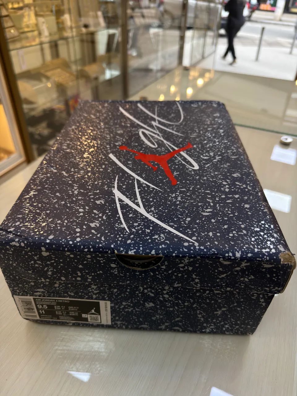 Air Jordan 4 Retrô 41 com 27,5 cm - Foto 4