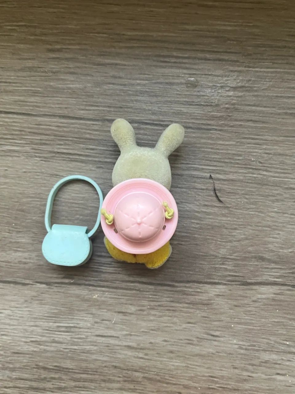 SYLVANIAN FAMILIES - BEBÊ COELHO CAUDA DE ALGODÃO - Foto 3