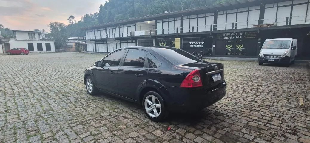 Ford Focus Focus Sedan 2.0 16V/2.0 16V Flex 4p Aut. 2009