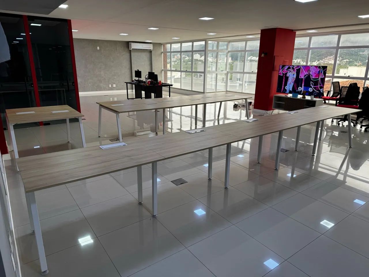 Estações de Trabalho - Foto 4