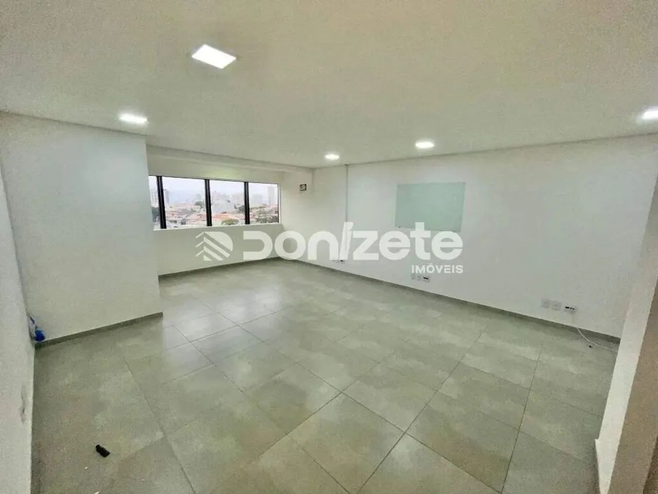 Sala, 39 m² - venda por R$ 329.999,99 ou aluguel por R$ 2.356,07/mês - Vila Gilda - Santo  - Foto 9