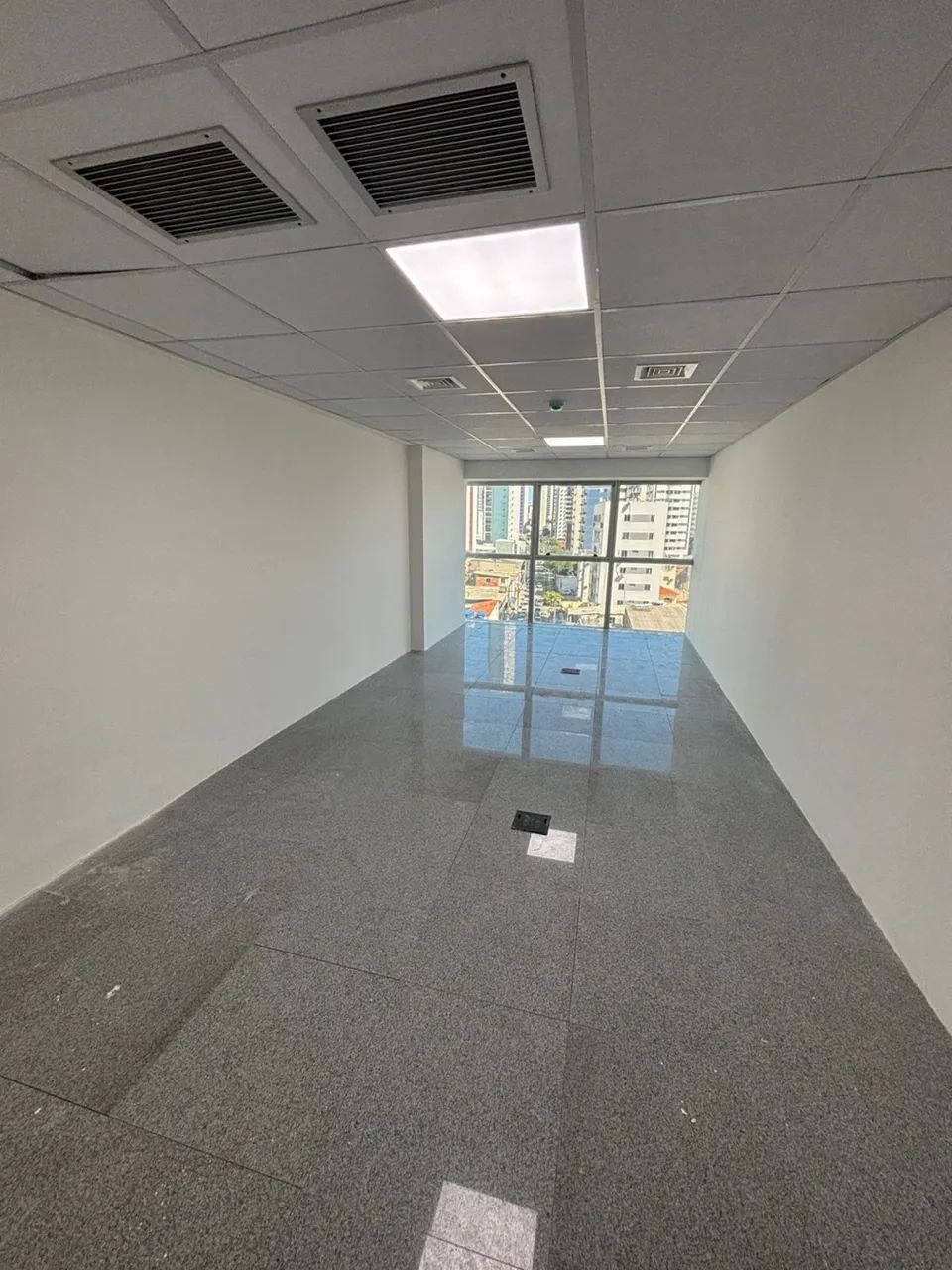 SALA COMERCIAL PARA LOCAÇÃO - GRAND TOWER SHOPPING