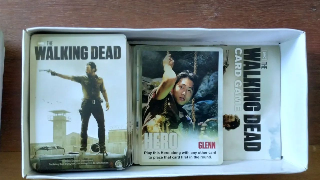 The Walking Dead Card Game - Kit TCG em Inglês Importado - Foto 2