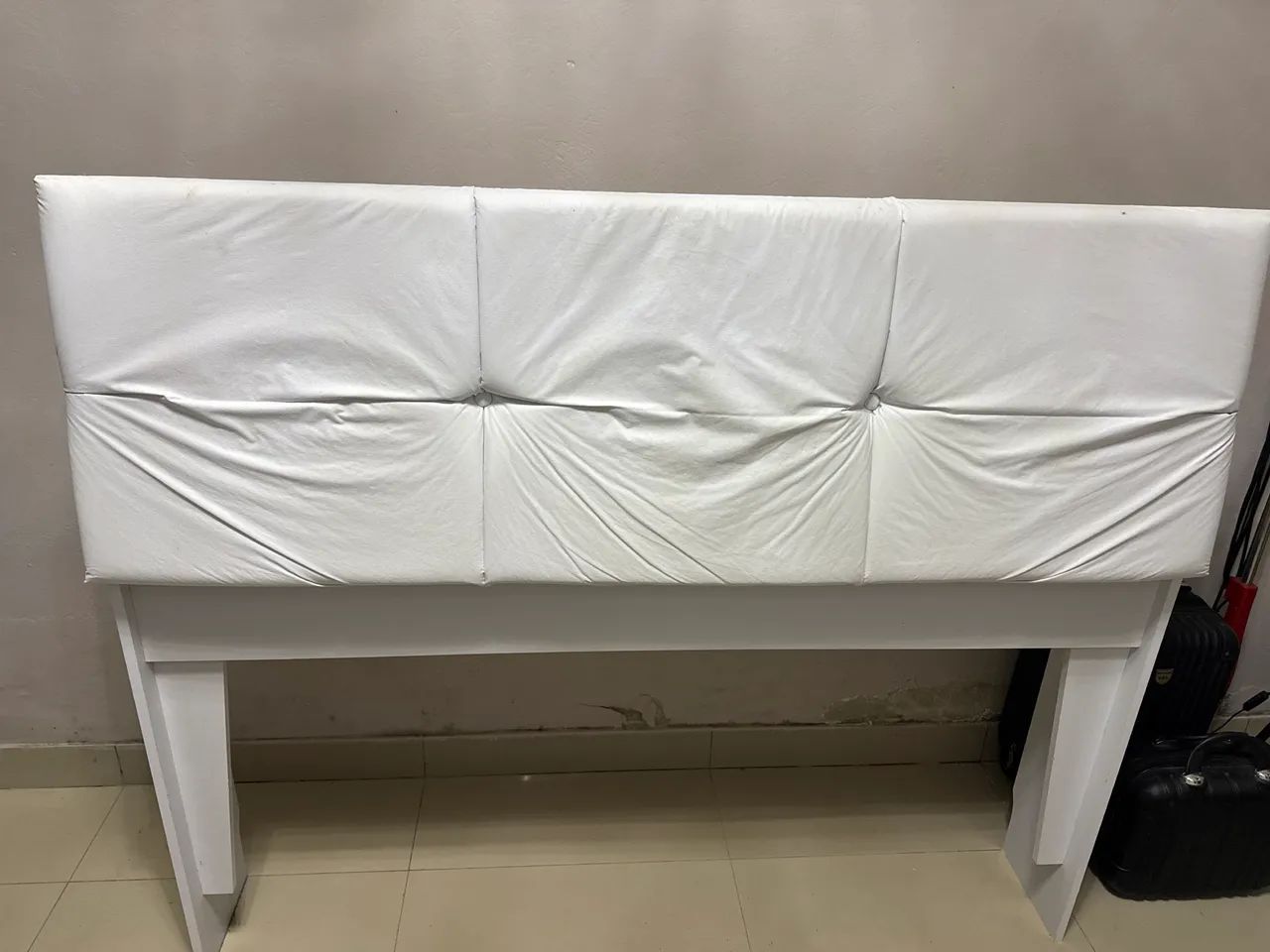Cabeceira para cama 1.38 com baú 