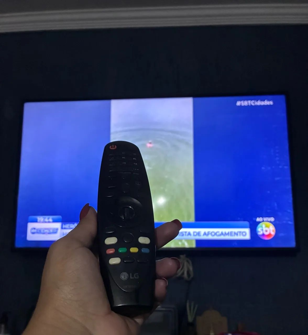 Vende-se TV LG 60? - Foto 4