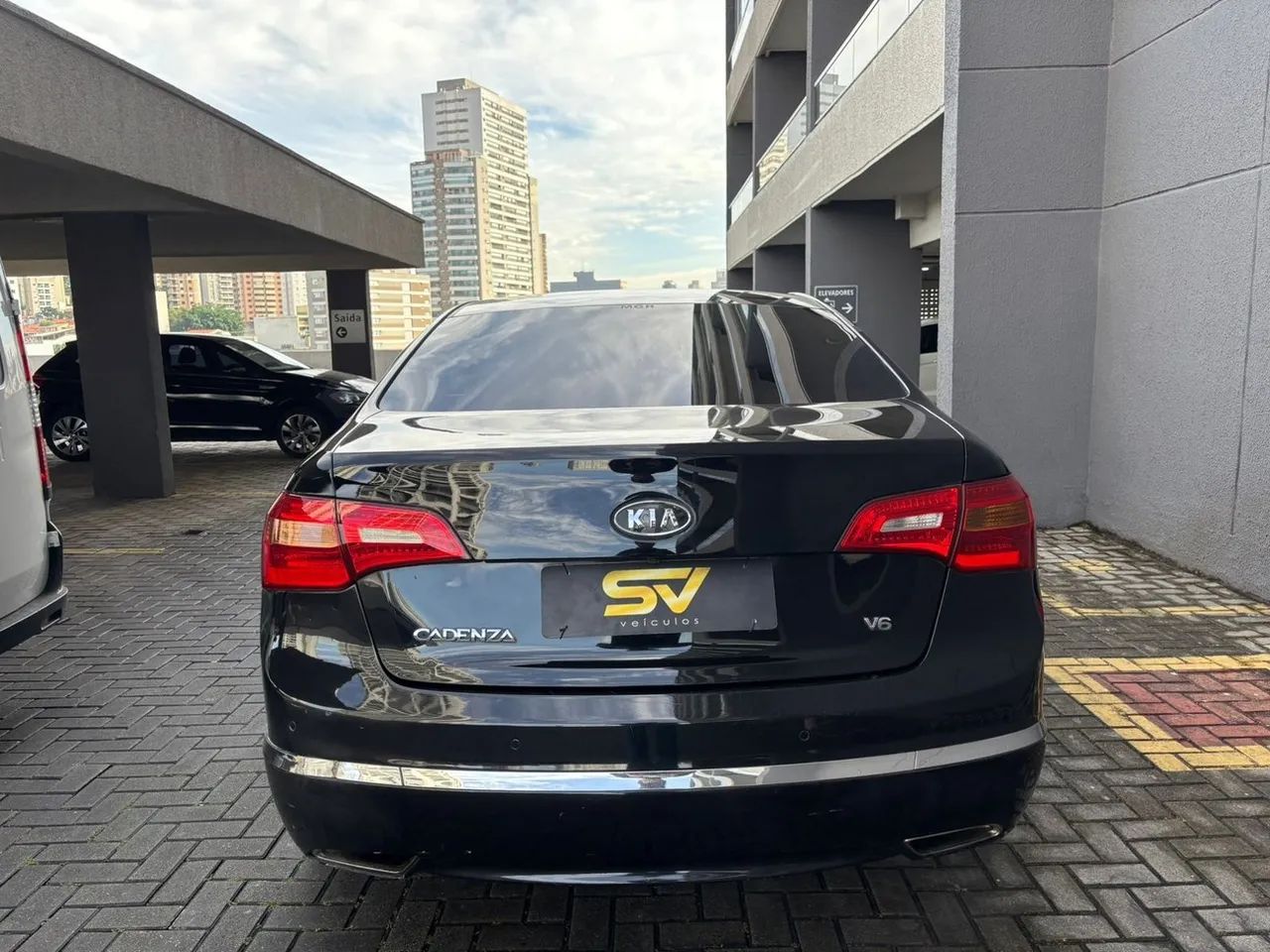 Kia Cadenza EX 3.5 V6 24V 290cv Aut., foto 14 de 20
