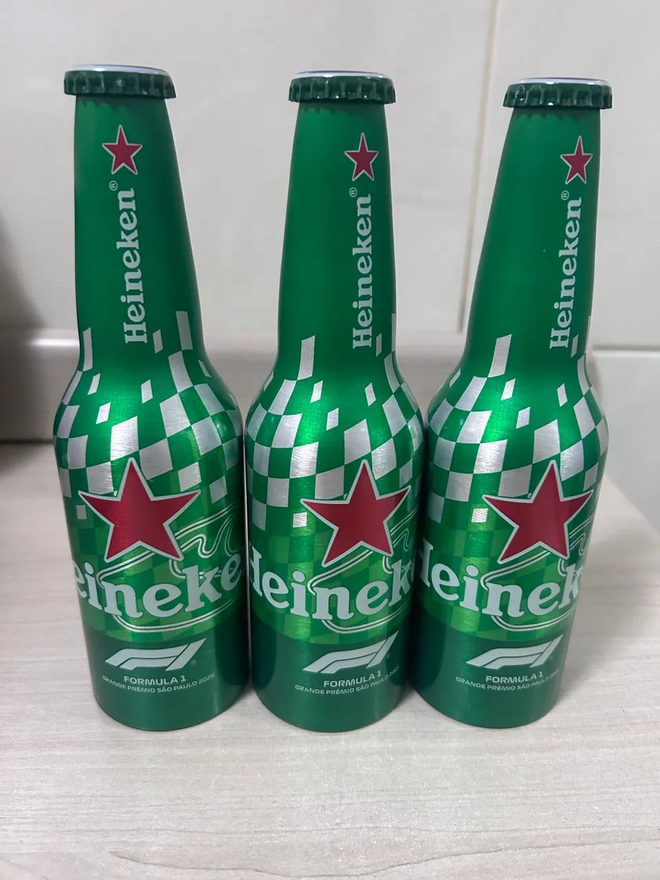 Kit com 3 garrafas alumínio Heineken Fórmula 1  - Foto 2