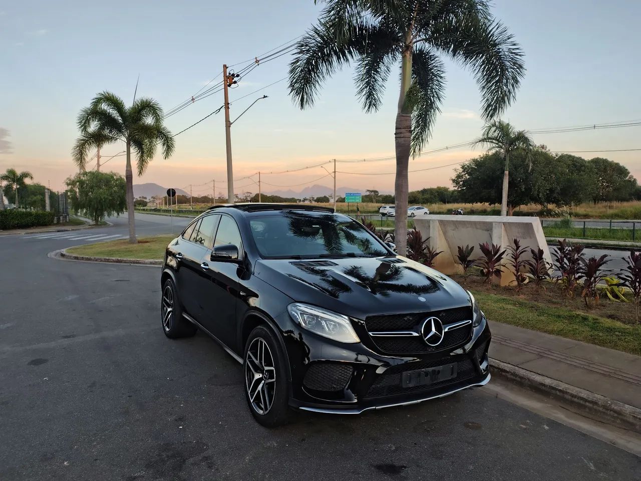 Mercedes-Benz GLE-43 AMG 4matic Coupe 3.0 V6 Bi-TB AUT 2017 - Foto 2
