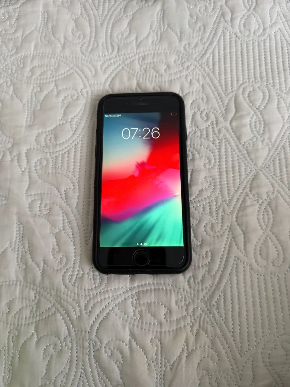 iPhone 6 usado, com capa e película 