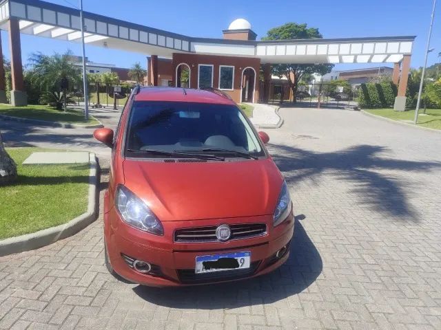 Fiat Idea Attractive 1.4 Fire Flex 8V 5P 2013 - Foto 2