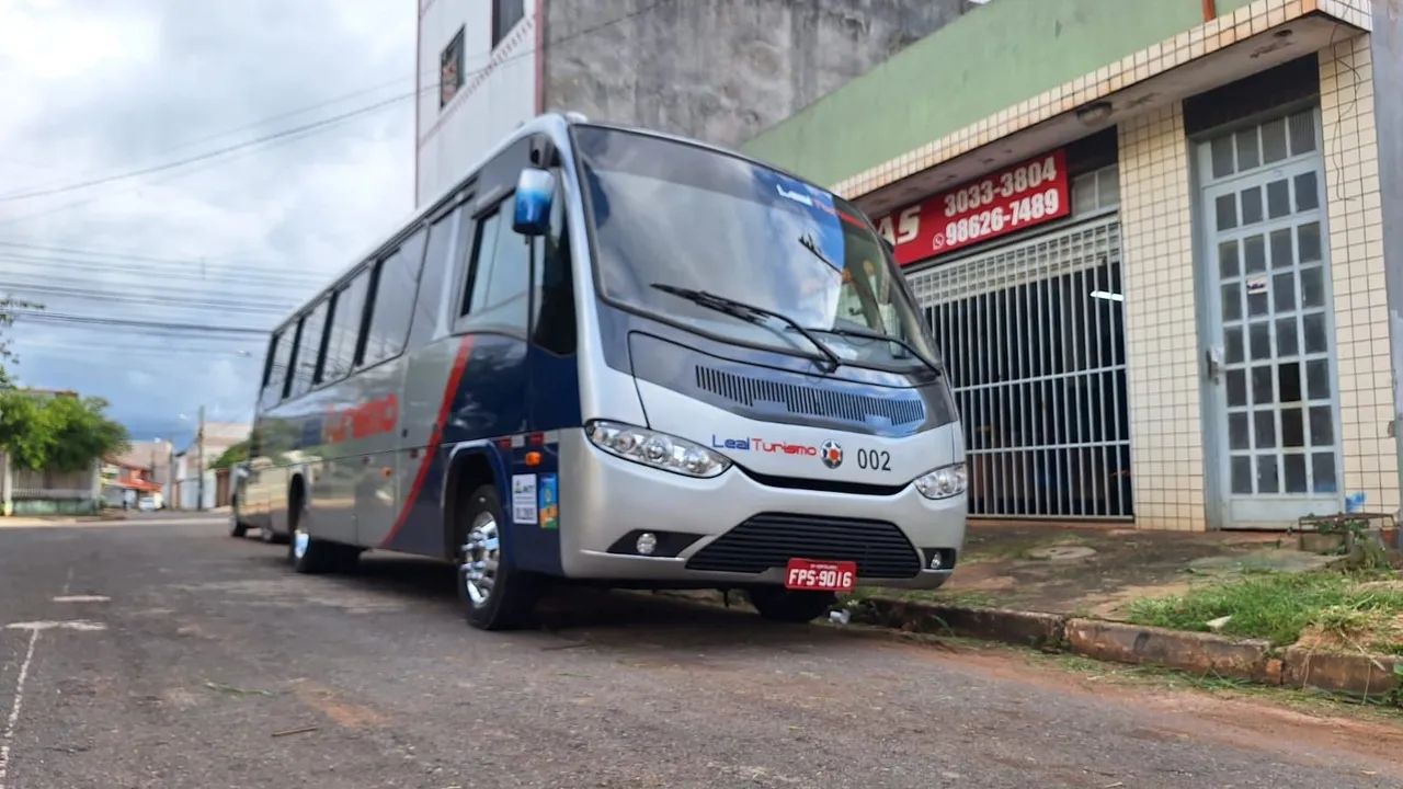 MICROONIBUS VOLKS CUMMINS 9-160 - Foto 2