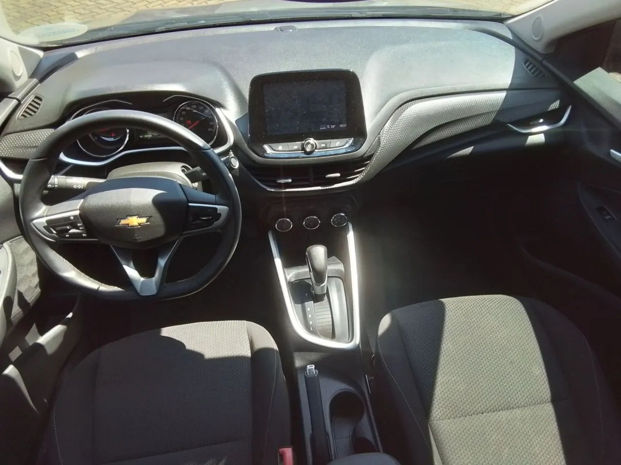 Chevrolet Onix Hatch LTZ 1.0 12V TB Flex Aut. 5P, foto 7 de 10