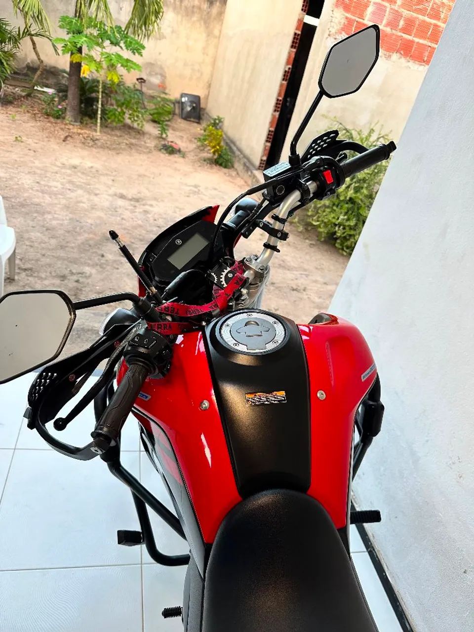 XTZ Lander 2023  - Foto 5