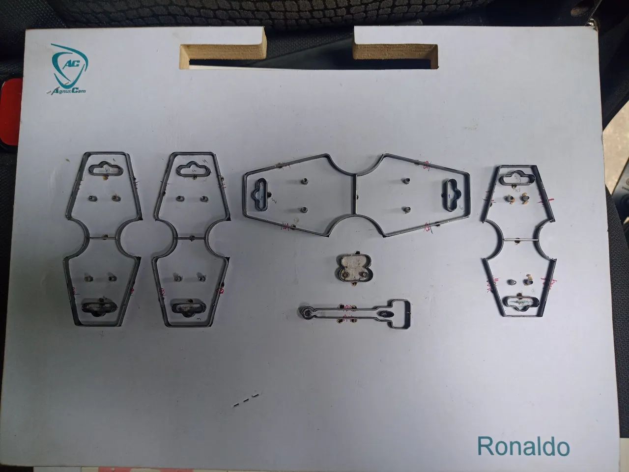 Faca para fabricar Tags de bijuterias  - Foto 2