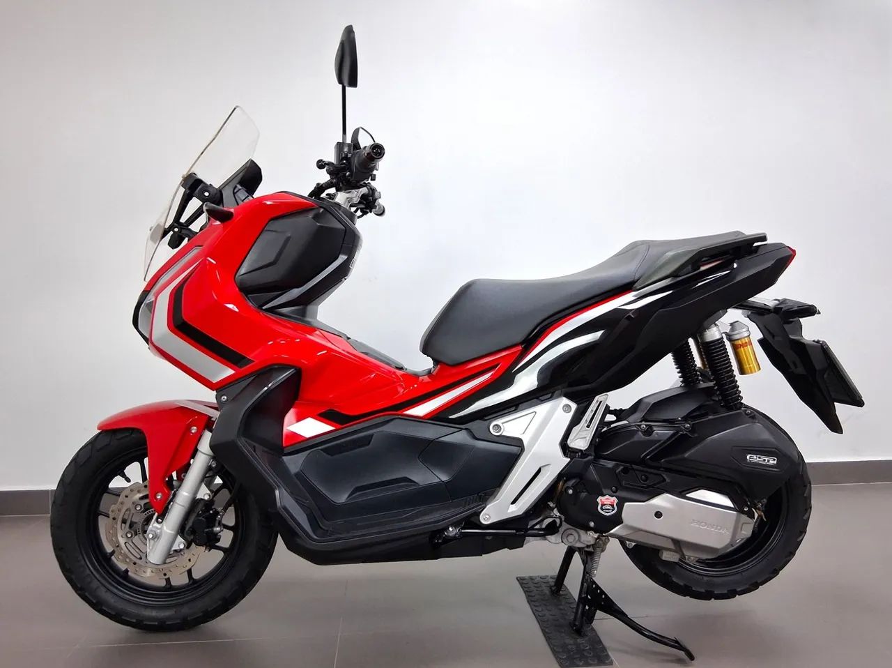 HONDA ADV - Foto 2