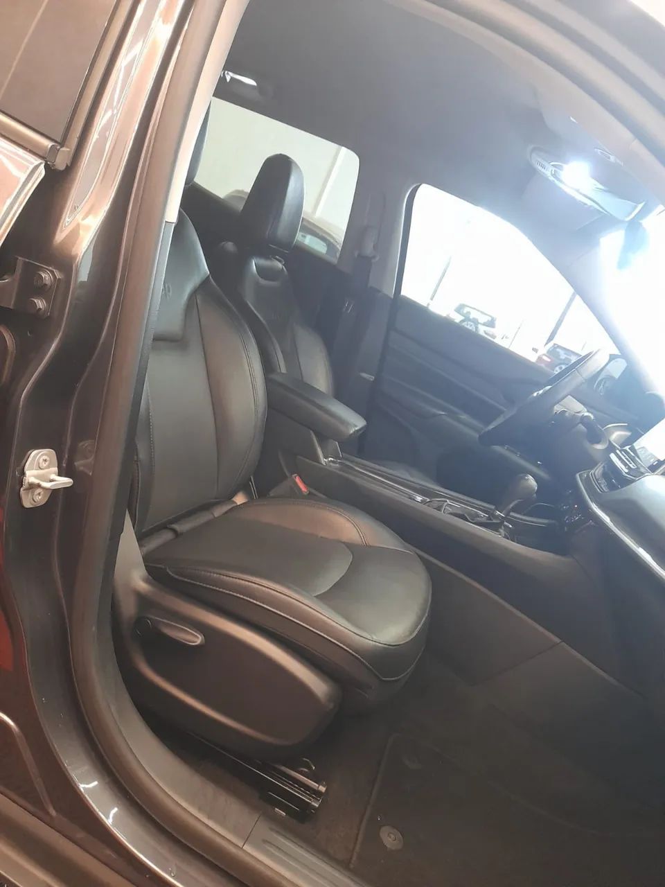 Jeep Compass Long. T270 1.3 TB 4X2 Flex AUT 2022 - Foto 6