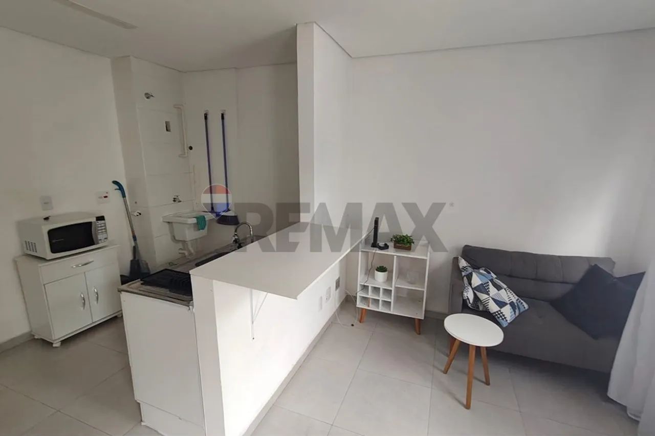 Studio para alugar com 24m², semi -mobiliado - Foto 2