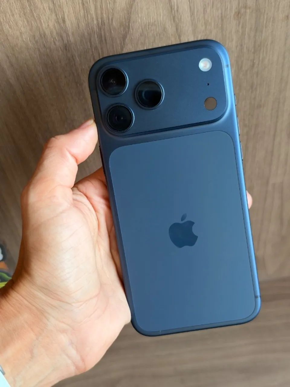 iPhone pro Max azul 4 meses de uso 
