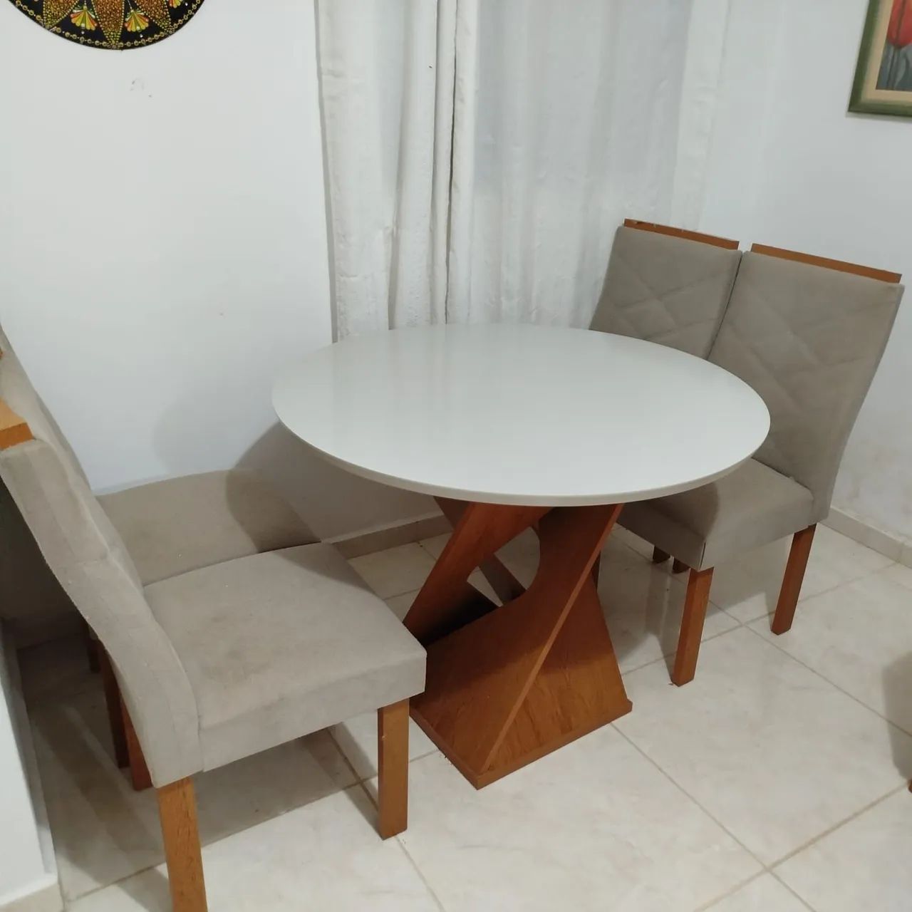 Conjunto mesa com 4 cadeiras65568133632129121