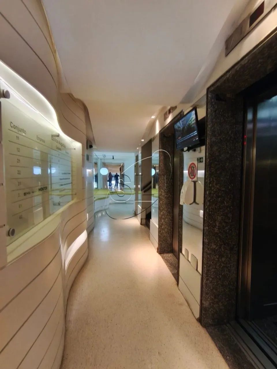 Excelente Sala Comercial para Alugar - 110 m² | Rua Augusta, 1598 - 5º Andar - Foto 2