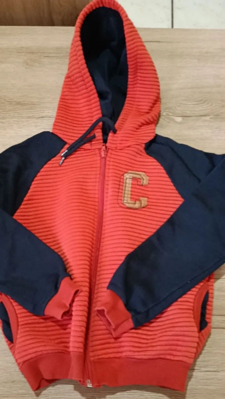 Blusa de Frio Infantil Conservada 