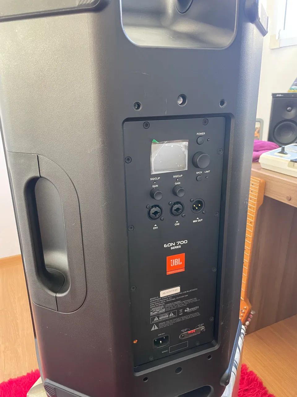 Caixa JBL Eon 715 - Foto 4