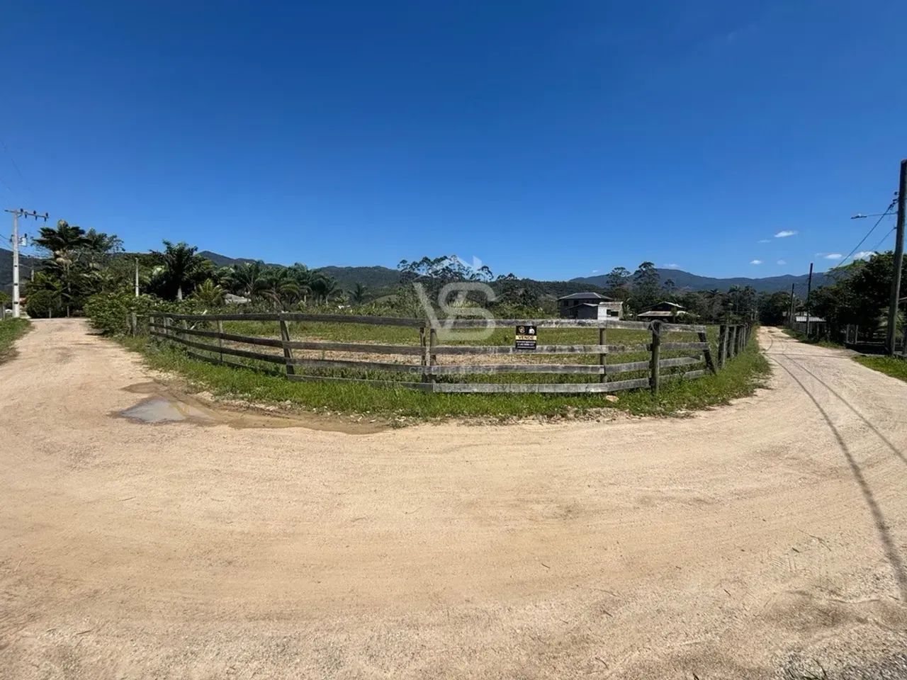 Terreno 2.496m² Plano e Urbano no Bom Retiro  Paulo Lopes - Foto 4