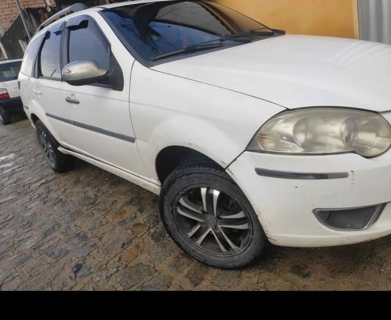 Fiat Palio Palio Week. ATTRACTIVE 1.4 Fire Flex 8V 2014