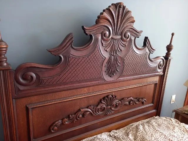 Cama de casal com colchão - antiguidade - Foto 2