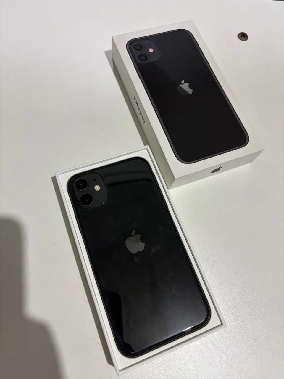 iPhone 11 - 64GB Preto