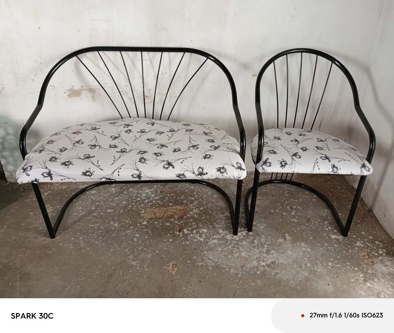 Sofá pequeno de um e dois lugares  - Foto 4