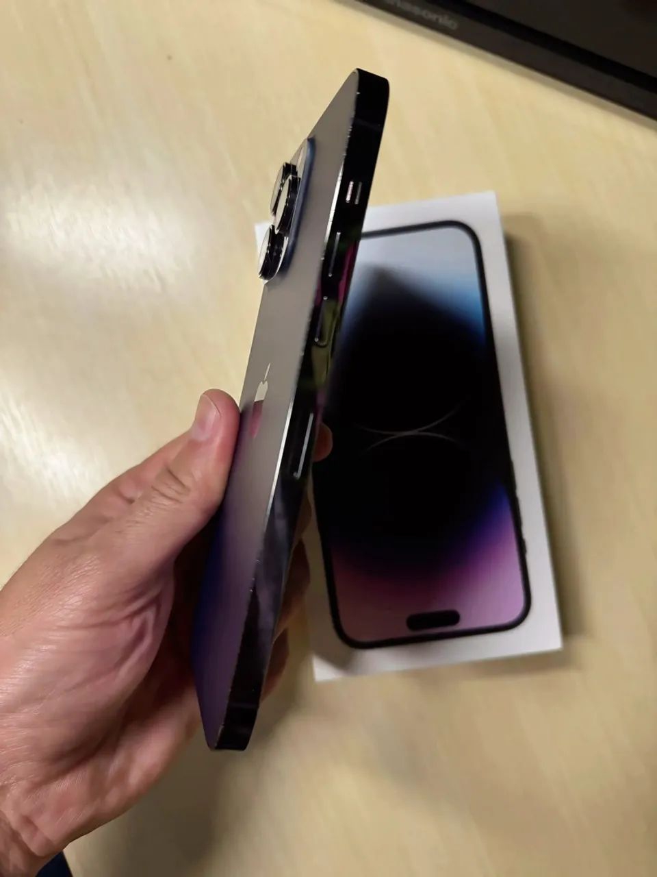 iPhone 14 Pro Max 256GB Roxo, muito bem conservado e com desempenho impecável. - Foto 4
