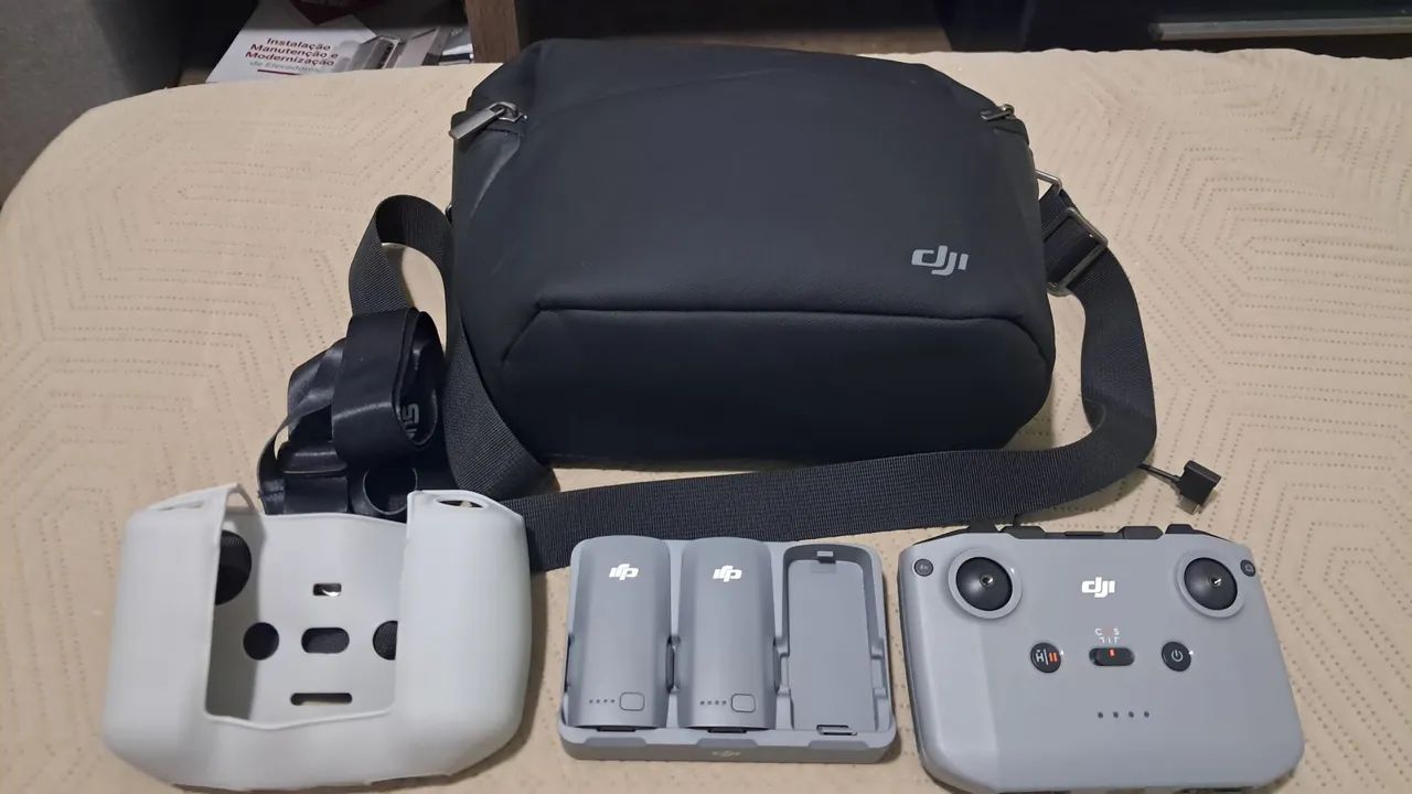 Kit completo Neo 2, controle, hub, baterias novo, sem o drone