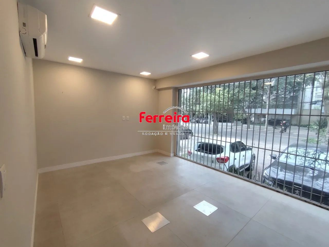 Edifício Comercial para Aluguel no Bairro Floresta com 310 m² de Área Útil - Foto 4