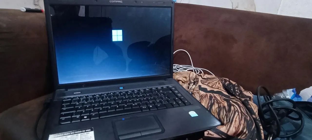 notebook Intel Compaq c710 BR - Foto 2