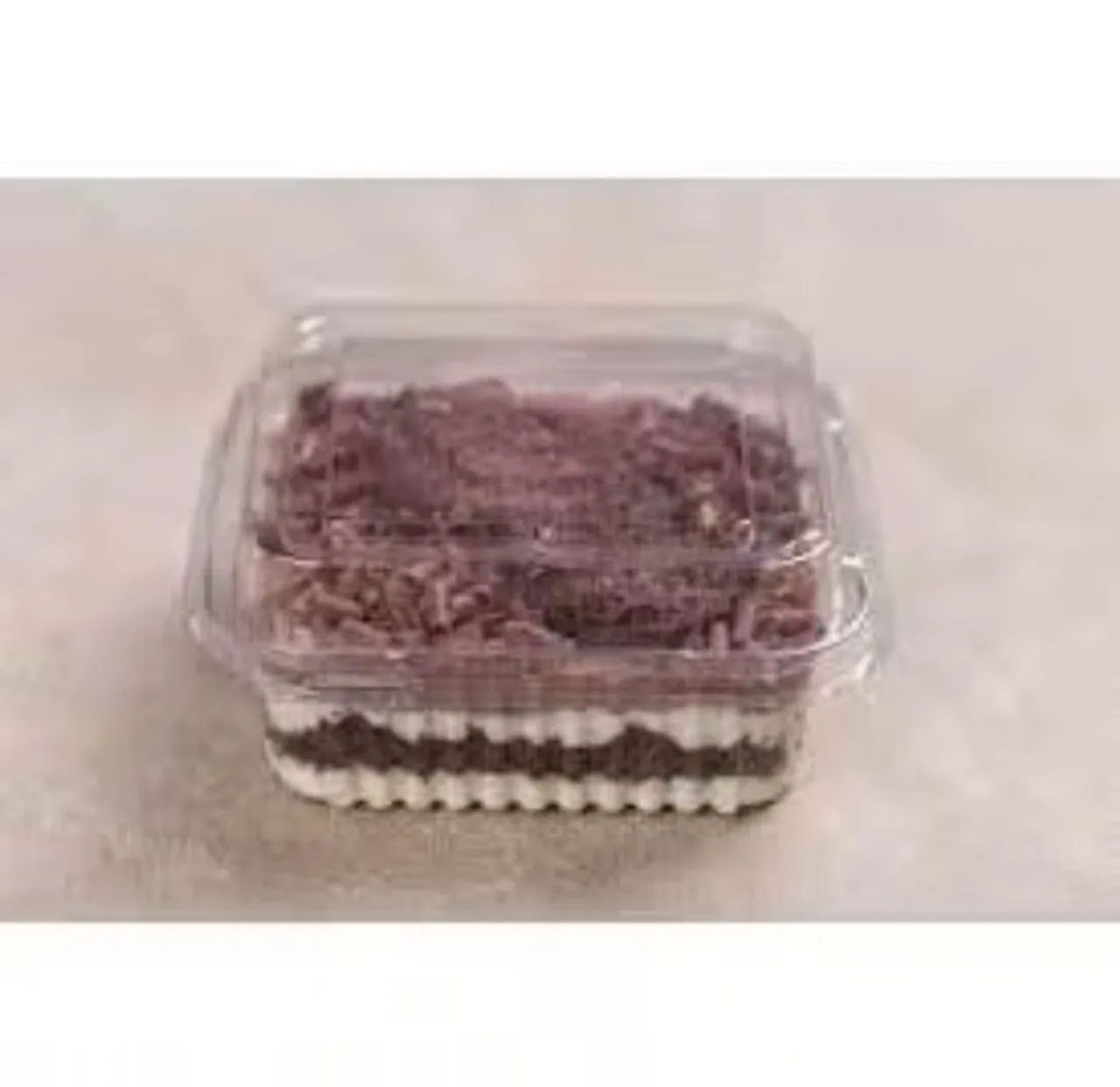 Kit com 20 embalagens quadrada para doces ou salgados