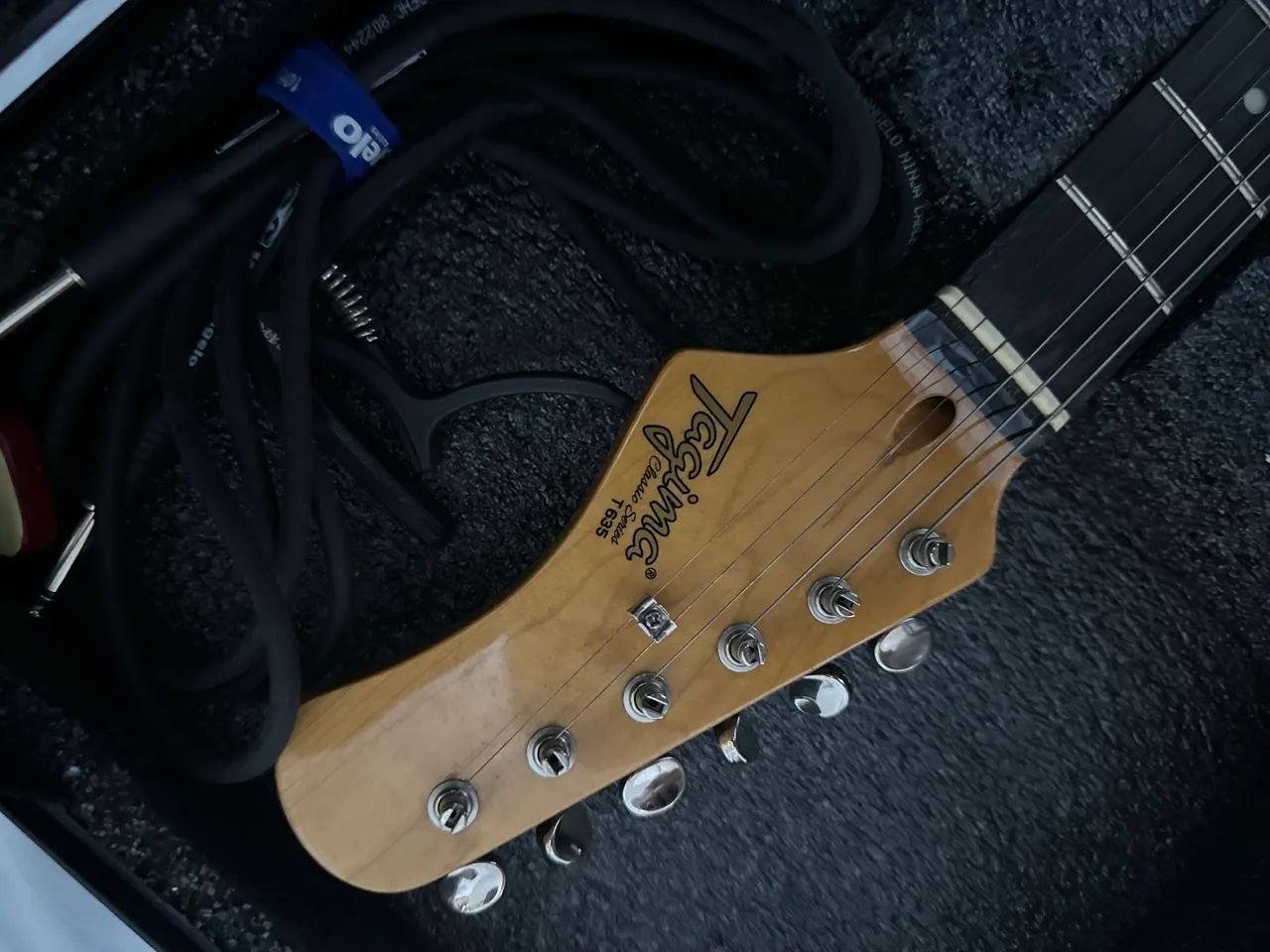 Guitarra Strato Tagima T635 Classic Series + Hard Case + Caixa Borne + Plus - Foto 2